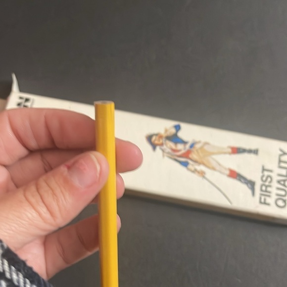 Vintage Dixon one dozen no 2 soft pencils 1402 executive - Picture 8 of 10
